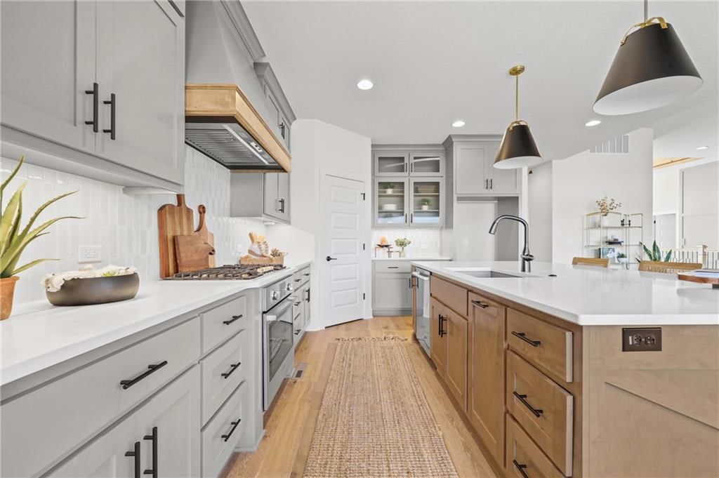 1616 SW 27th Street — photo 13