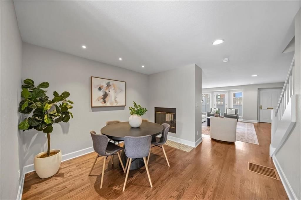1101 W 47th Street — photo 5