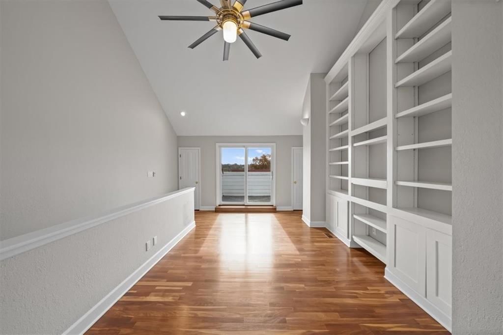 1101 W 47th Street — photo 17
