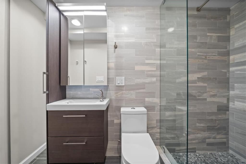 1101 W 47th Street — photo 21