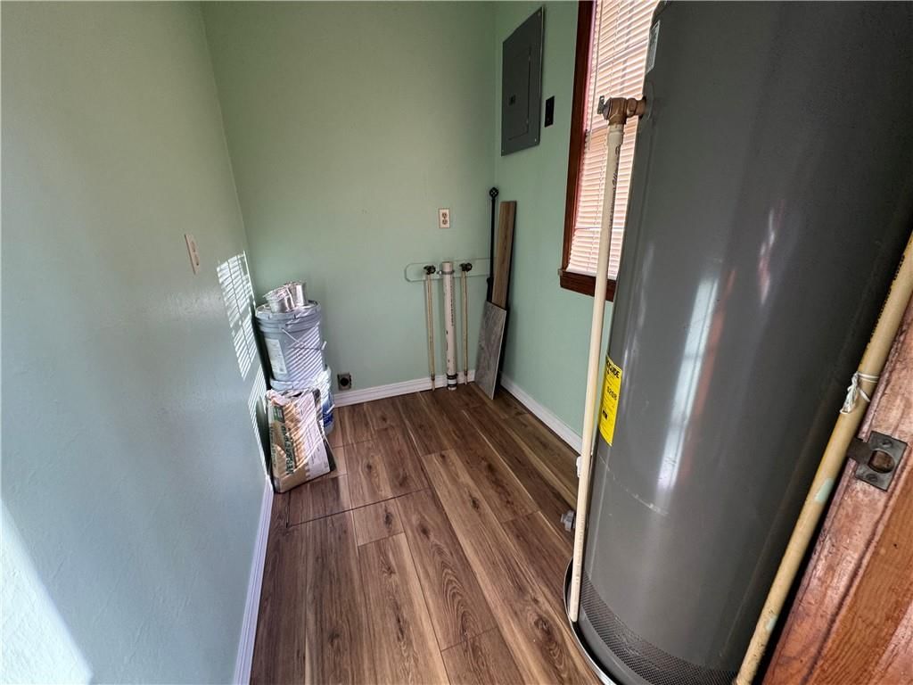 105 W Billings Street — photo 8