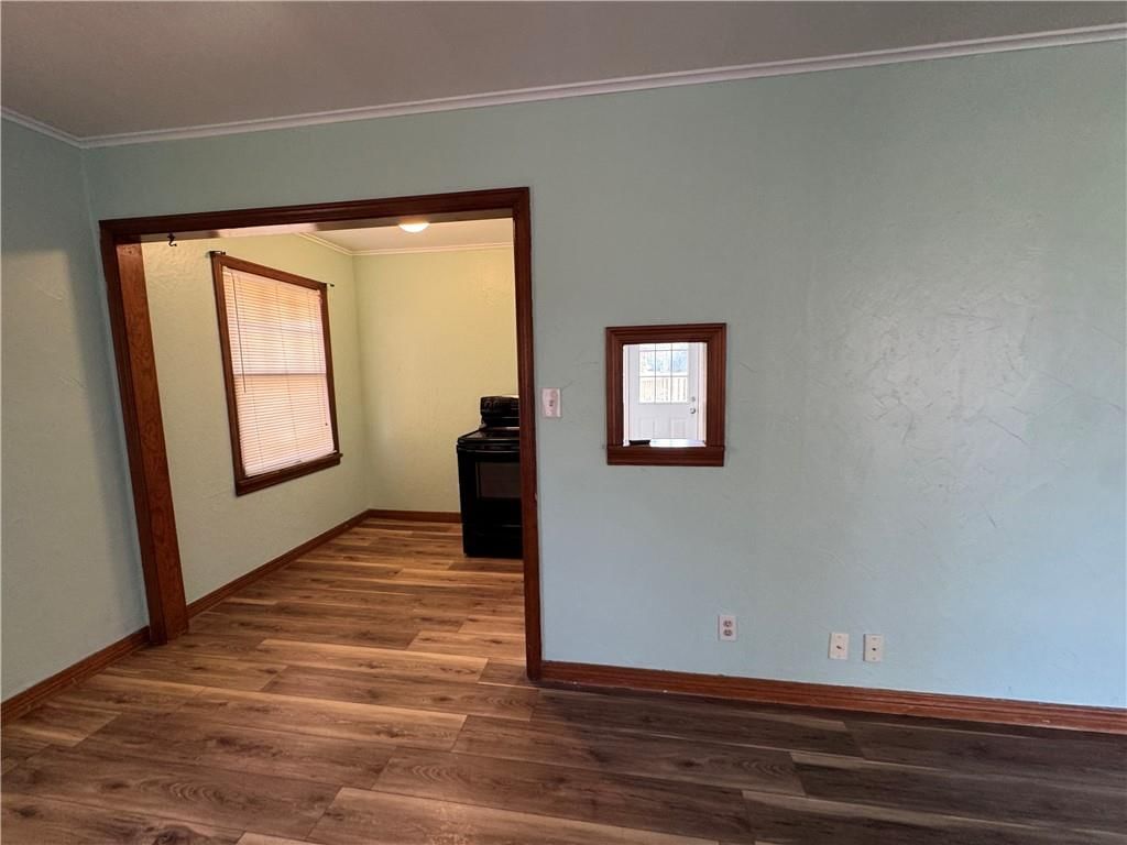 105 W Billings Street — photo 18