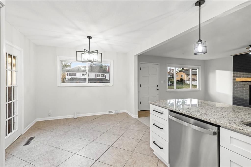 5309 N Mersington Avenue — photo 14