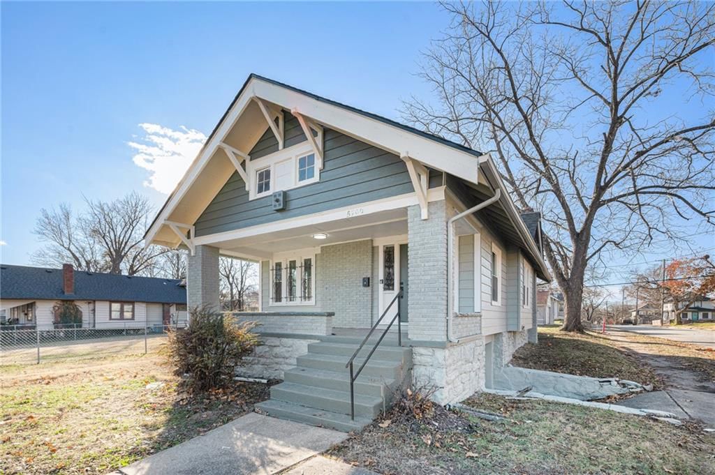 5700 Woodland Avenue — photo 4