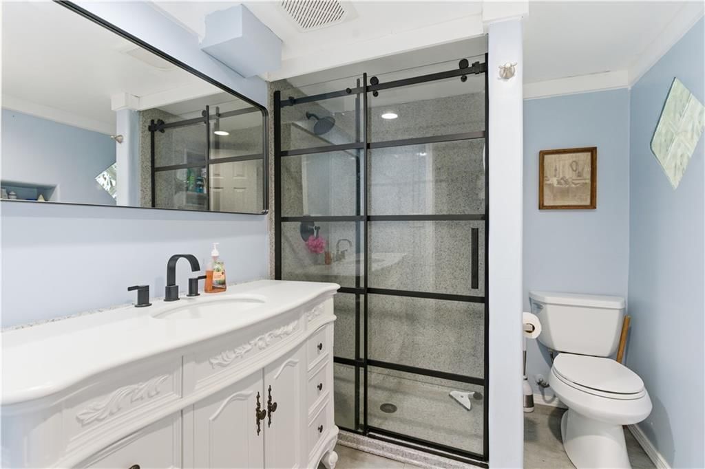 9207 W 97th Street — photo 2