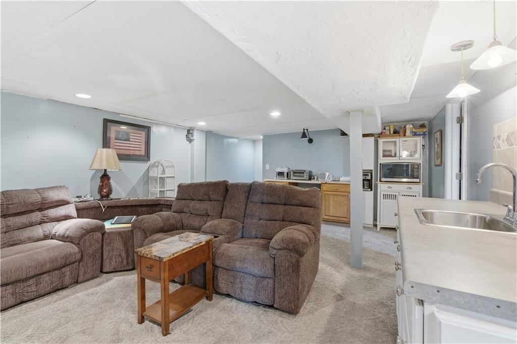 9207 W 97th Street — photo 7
