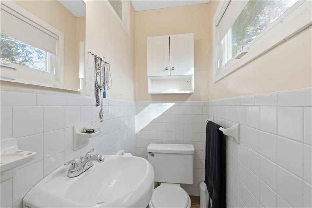 9207 W 97th Street — photo 19
