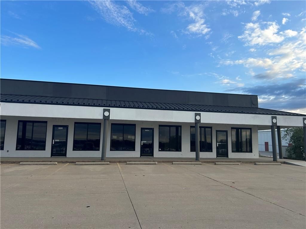 622-630 Jefferson Street, Grain Valley, MO