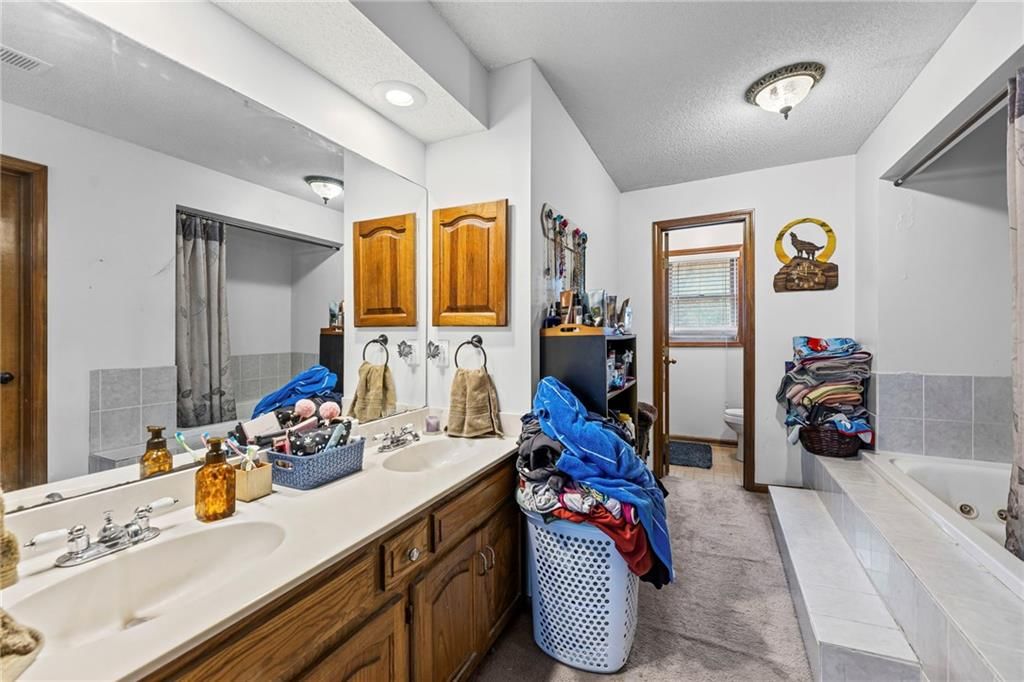 1601 Dunwich Drive — photo 25