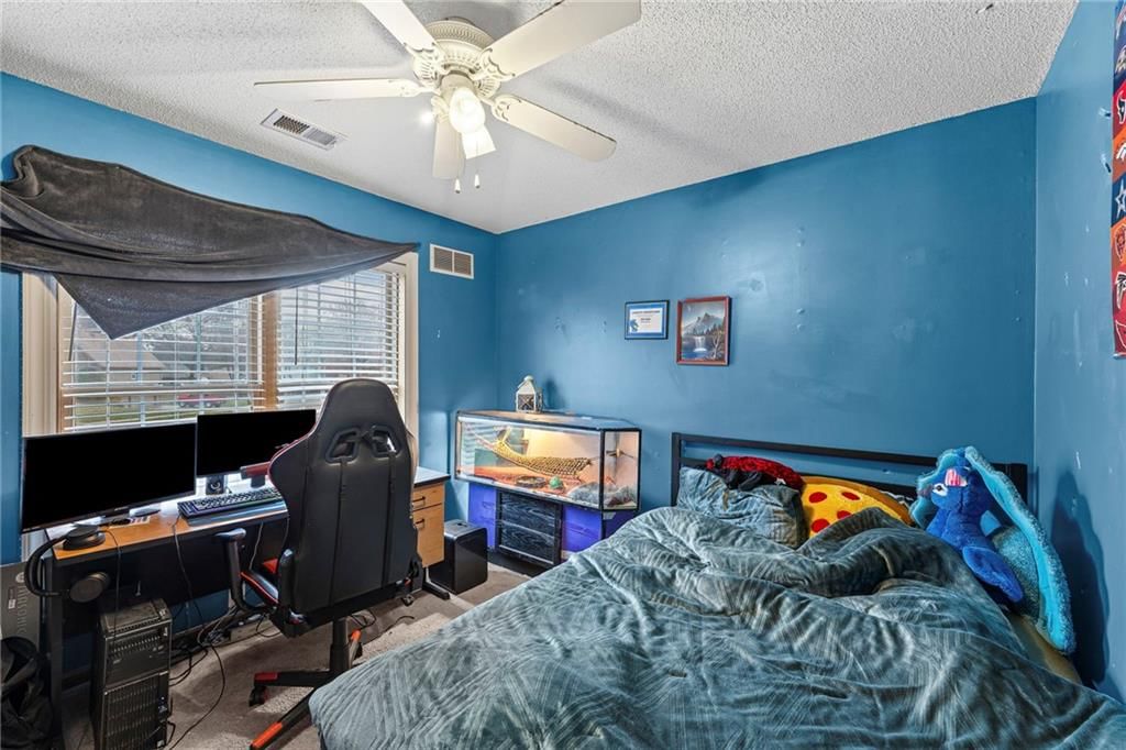 1601 Dunwich Drive — photo 33