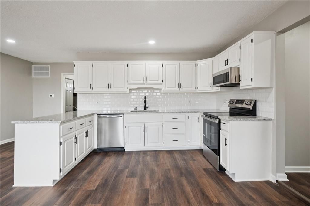 700 SW 800 Road — photo 8