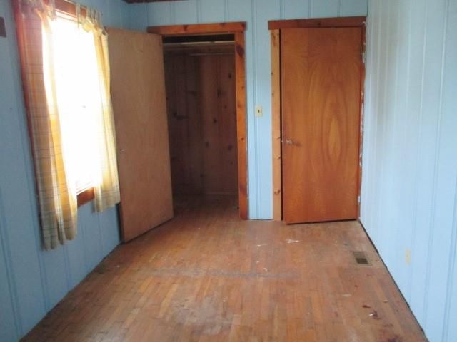 230 E Moniteau Street — photo 10