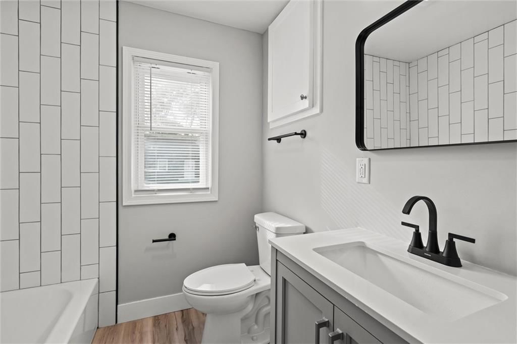6011 E 8th Street — photo 14
