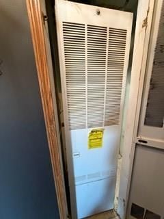 607 E Spring Street — photo 19