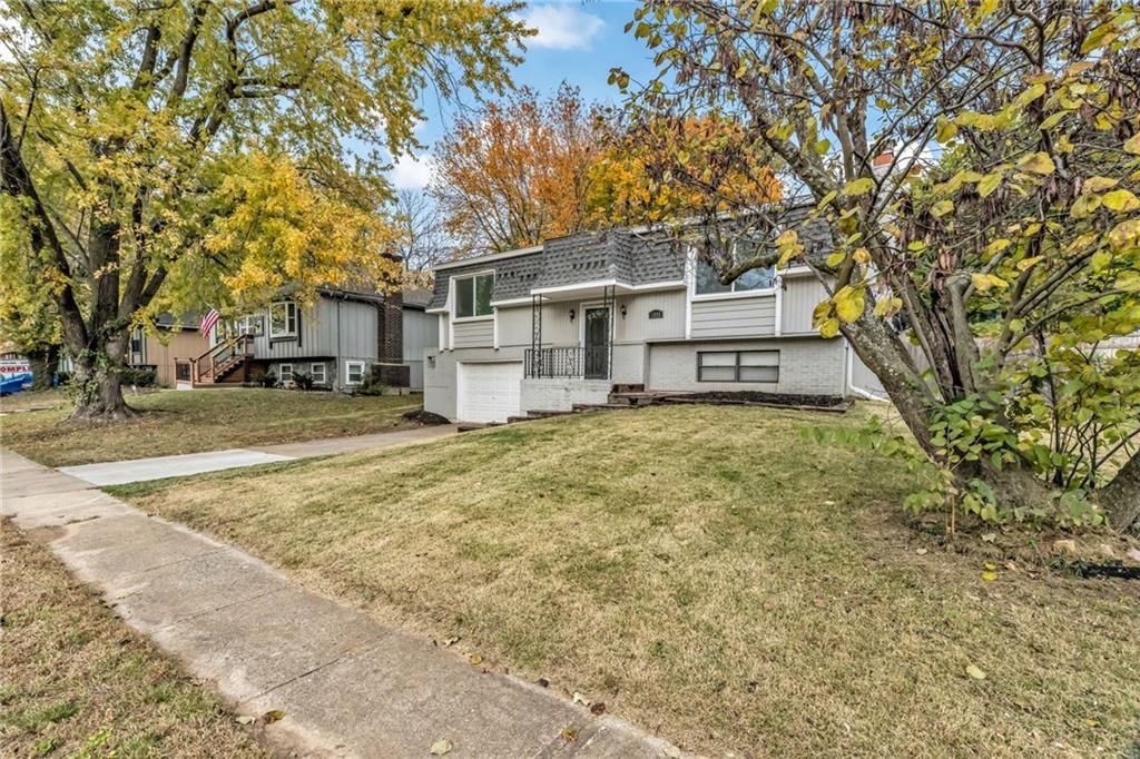 1008 N Parkway Drive — photo 3