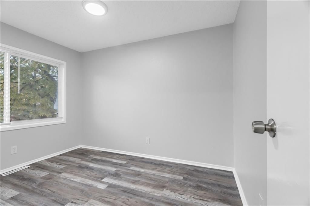 1008 N Parkway Drive — photo 15