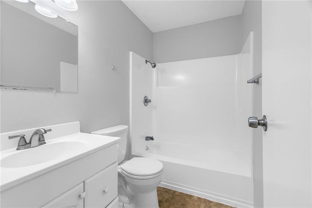 1008 N Parkway Drive — photo 17