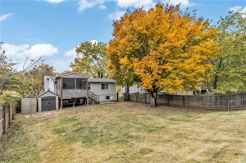 1008 N Parkway Drive — photo 26