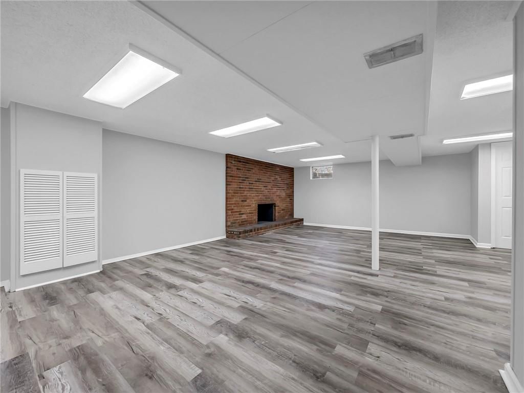 700 E GUDGELL Street — photo 22