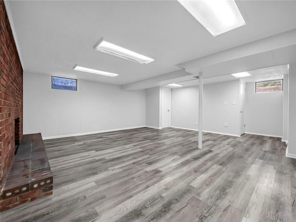700 E GUDGELL Street — photo 23