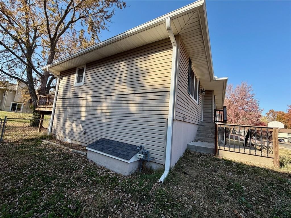 406 Chapel Road — photo 2