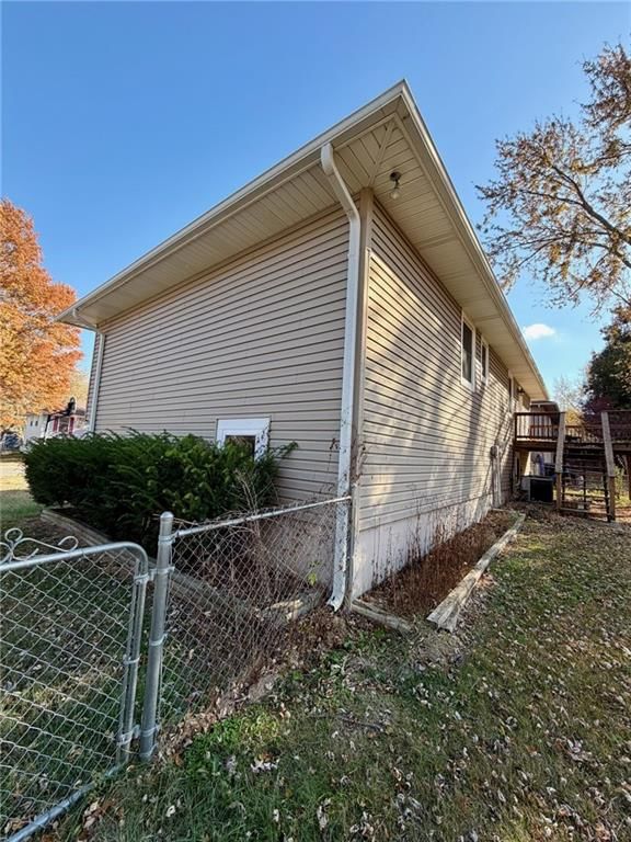 406 Chapel Road — photo 13
