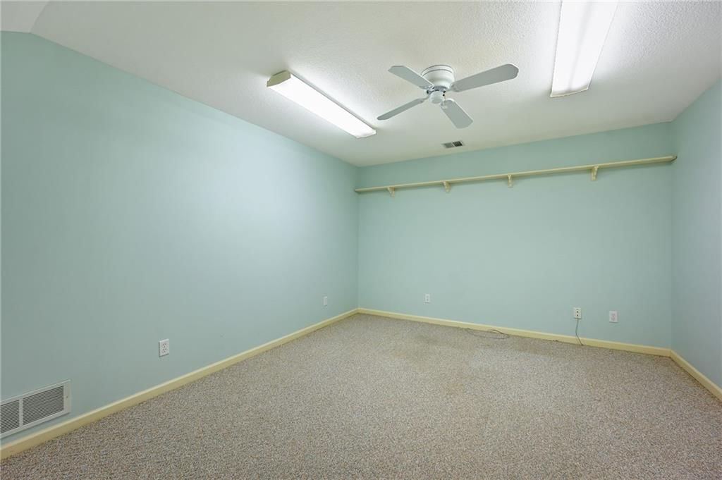 4617 NW Birkdale Court — photo 33