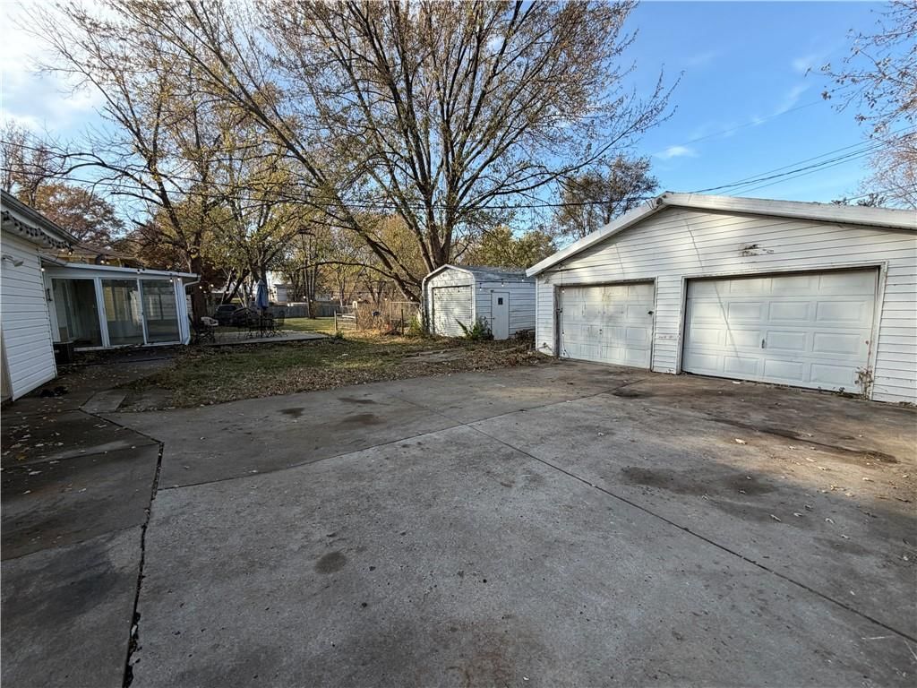 410 Park Avenue — photo 14
