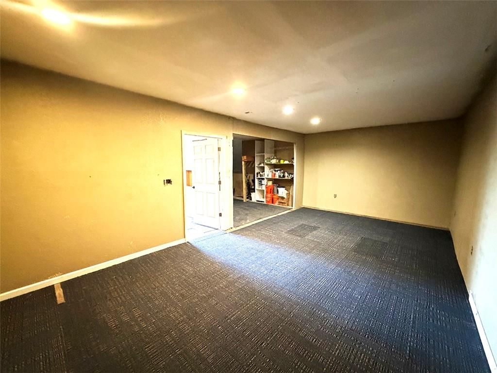 410 Park Avenue — photo 35