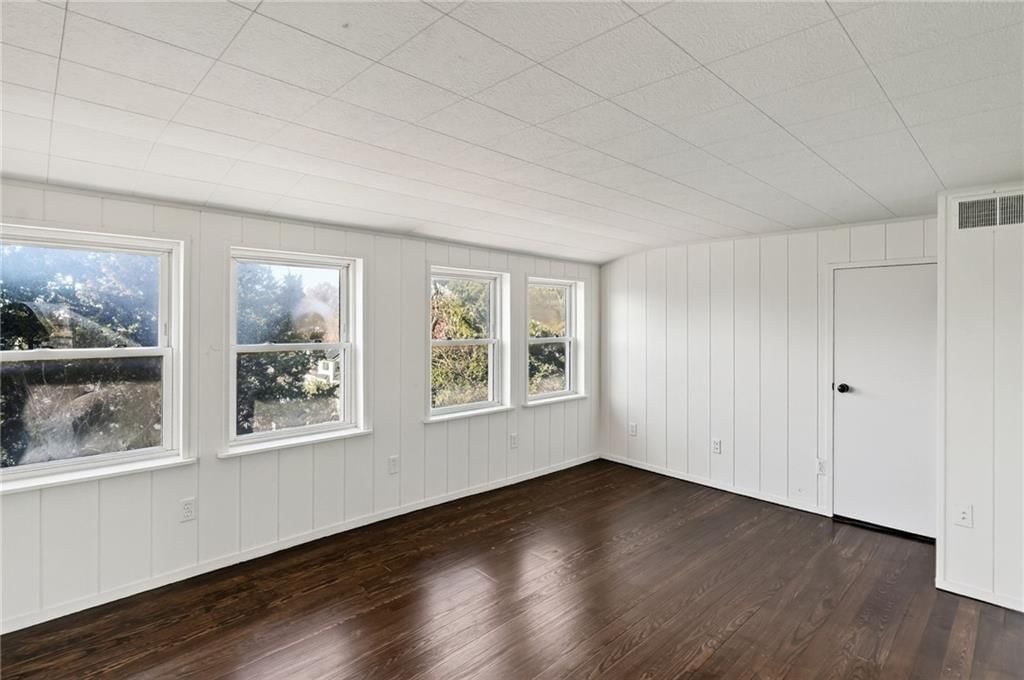 1034 W Truman Road — photo 16