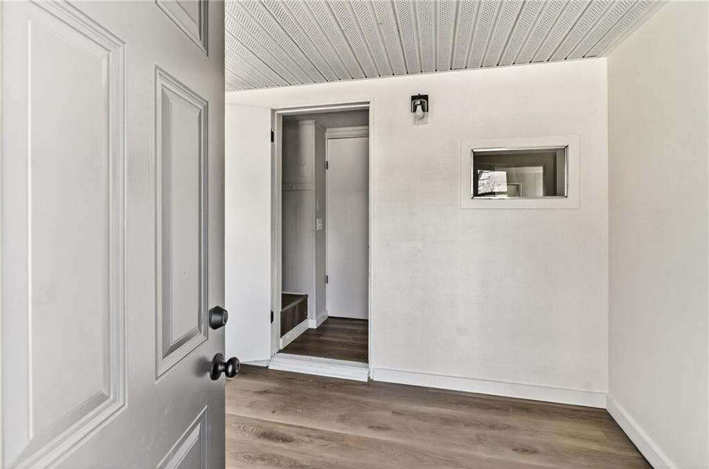 1034 W Truman Road — photo 18