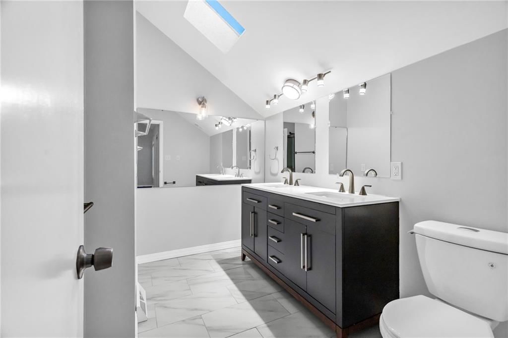 1115 NE Oak Tree Drive — photo 22