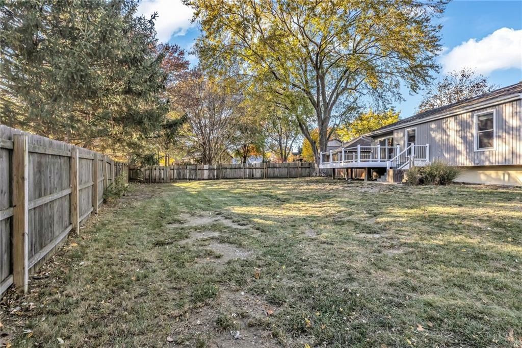 1115 NE Oak Tree Drive — photo 26