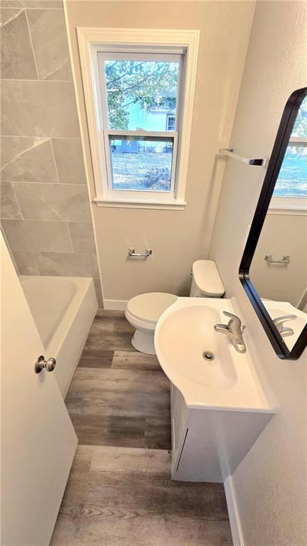 107 W 13th Street — photo 13