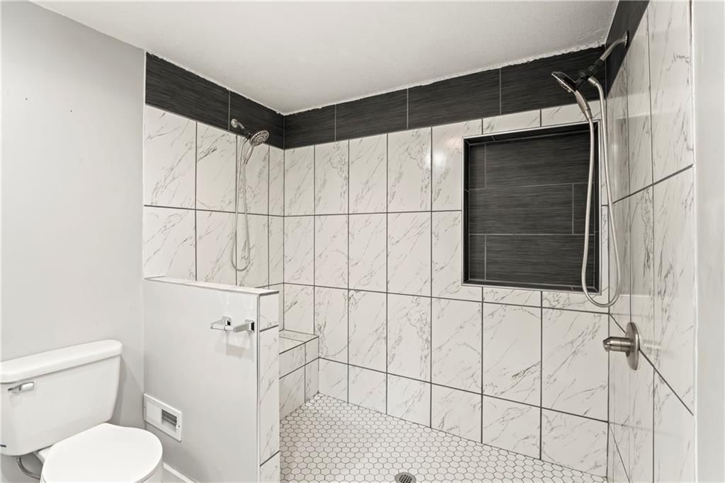 3826 S Crysler Avenue — photo 14