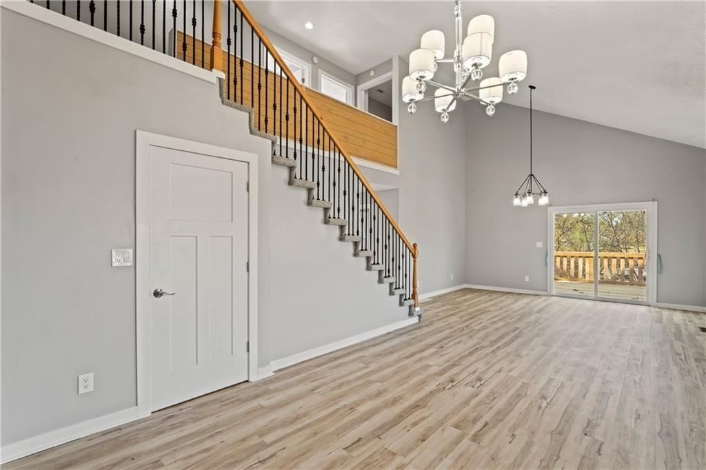 3826 S Crysler Avenue — photo 16