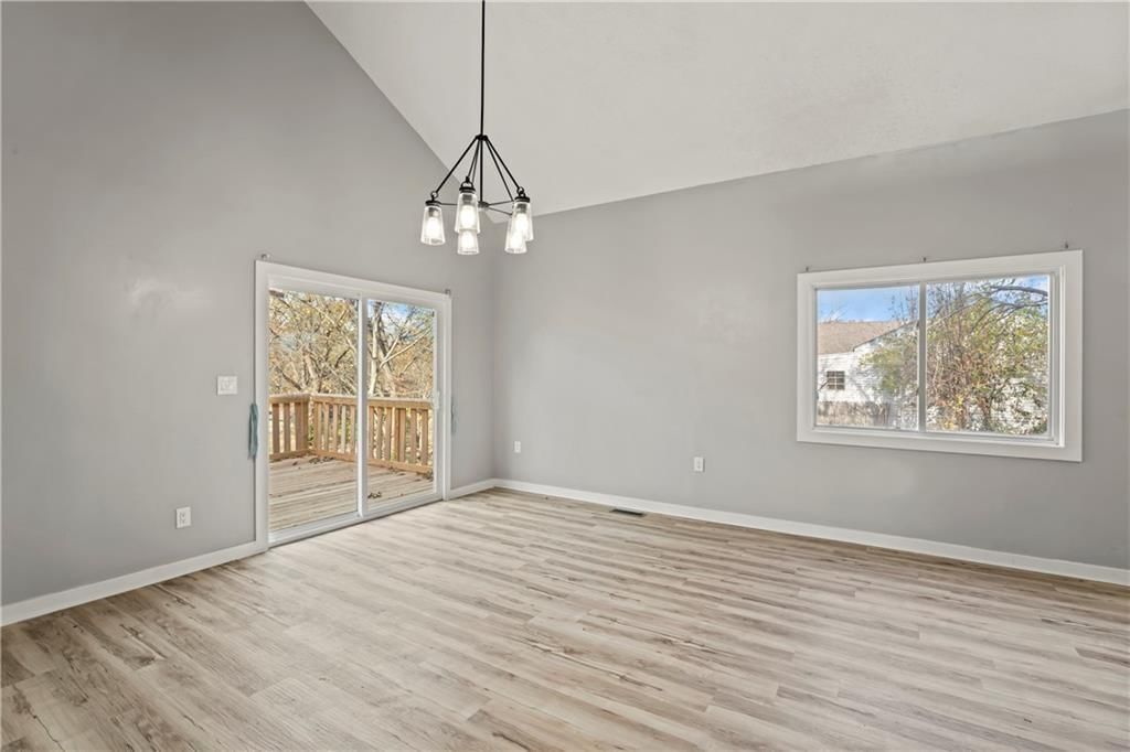 3826 S Crysler Avenue — photo 18