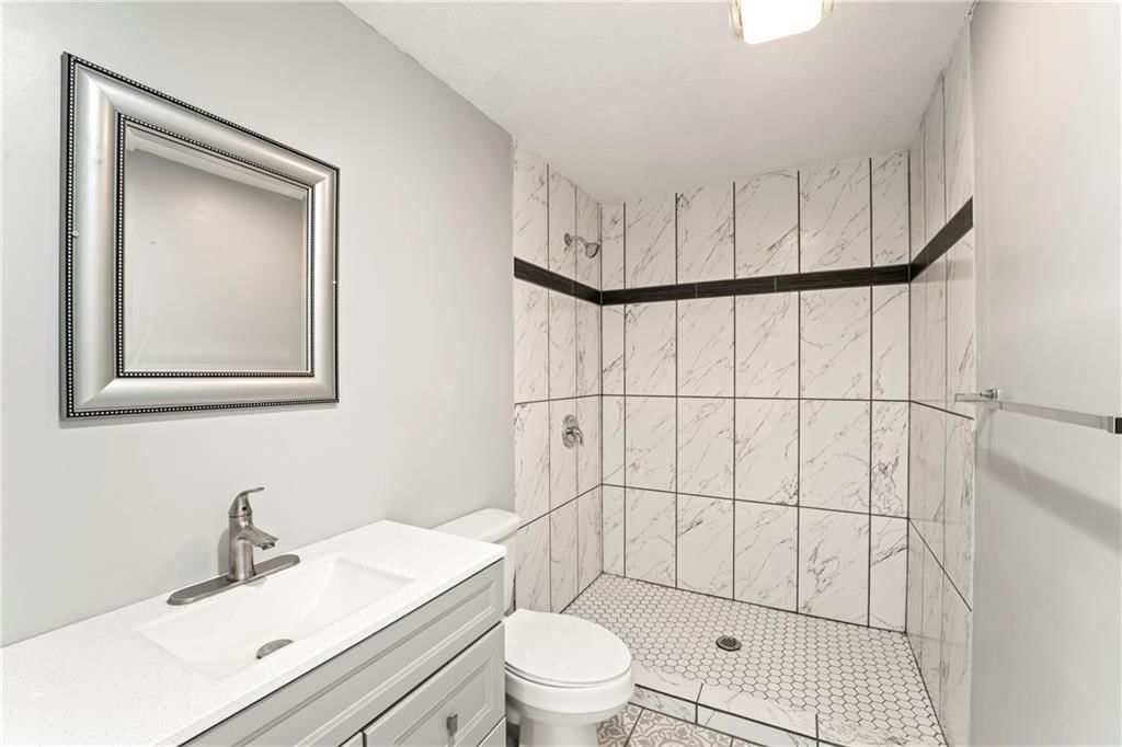 3826 S Crysler Avenue — photo 31