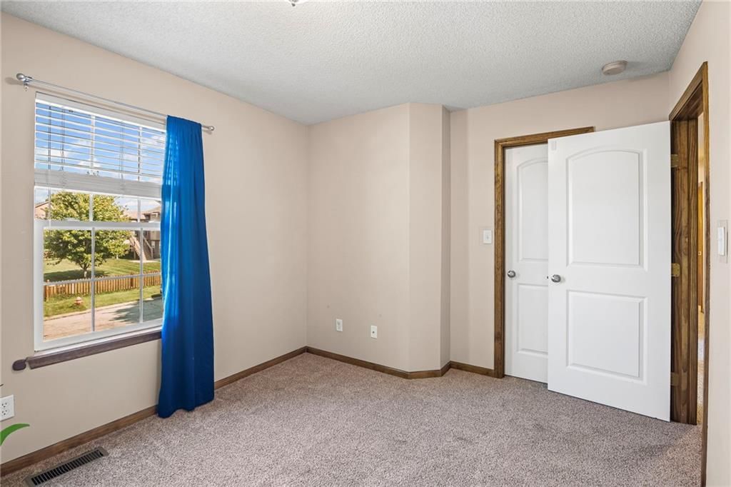 1310 NW Sycamore Drive — photo 17