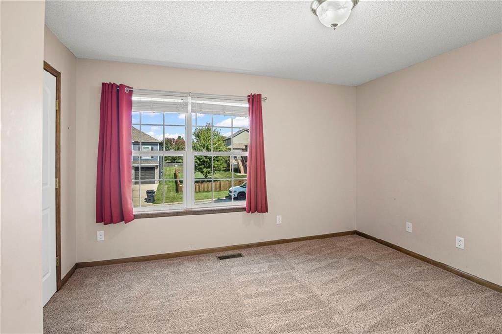 1310 NW Sycamore Drive — photo 20