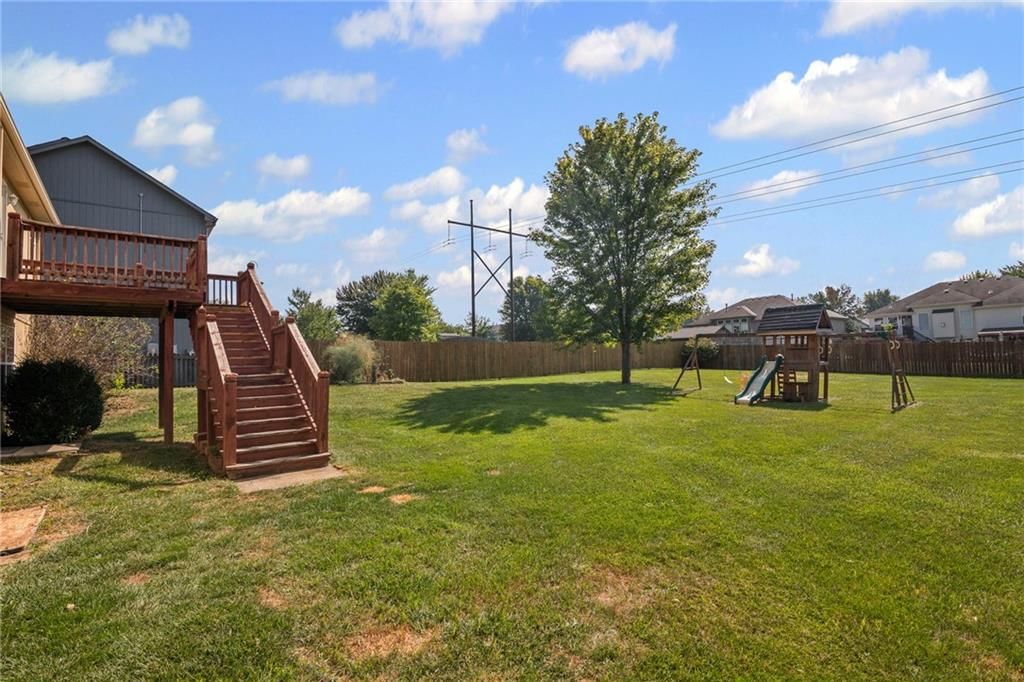 1310 NW Sycamore Drive — photo 26