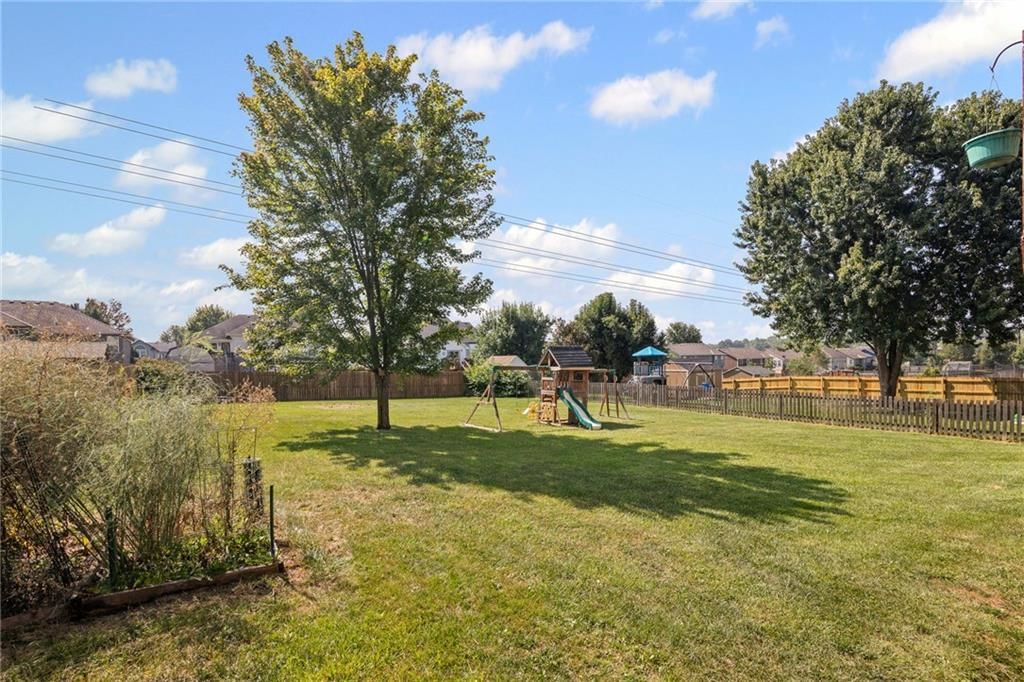 1310 NW Sycamore Drive — photo 27