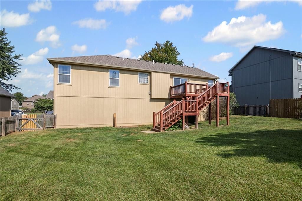 1310 NW Sycamore Drive — photo 28