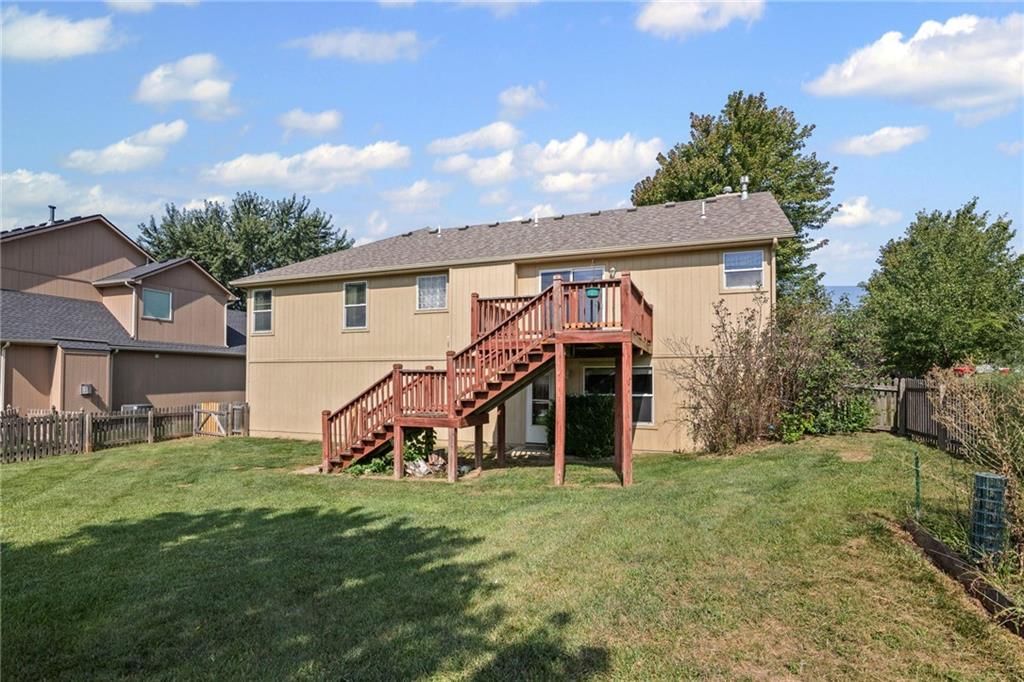 1310 NW Sycamore Drive — photo 29