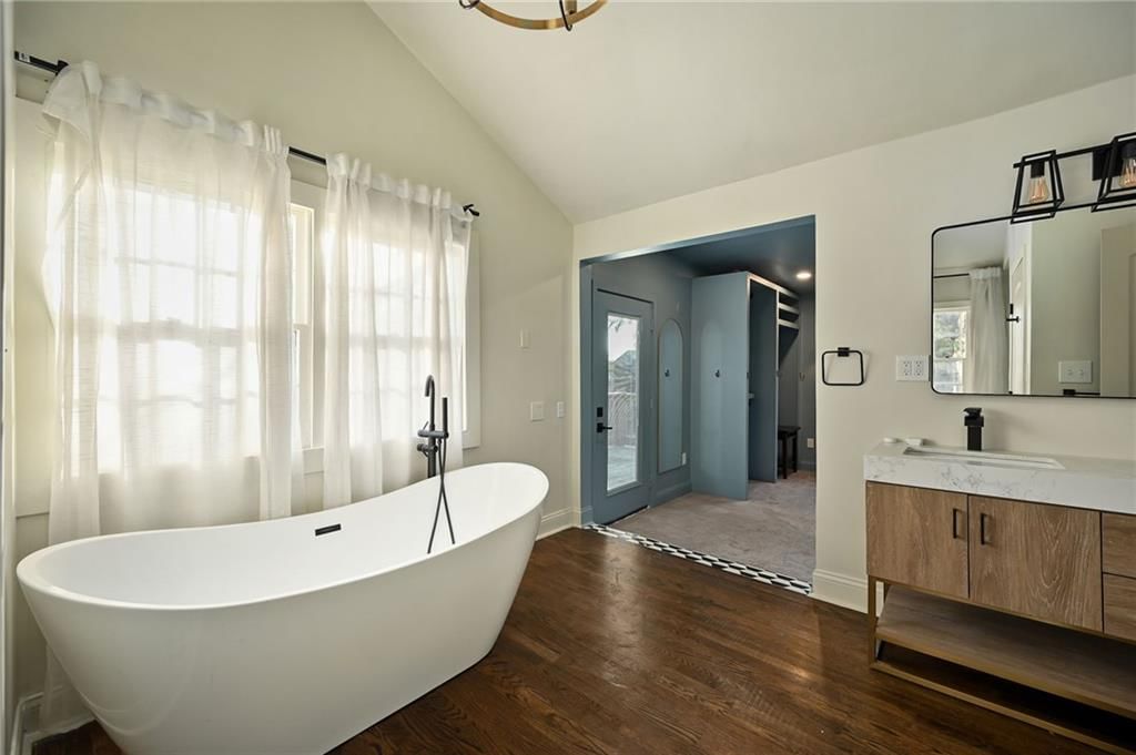 5604 Lamar Avenue — photo 22