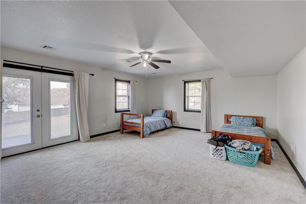 2902 N Michigan Avenue — photo 16