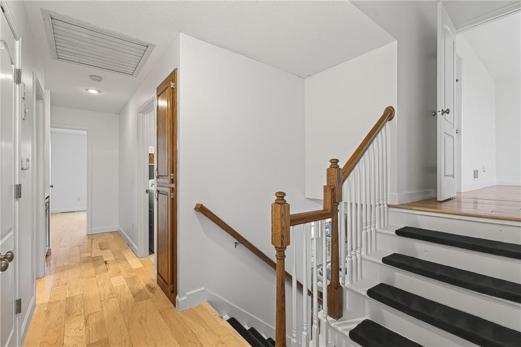1103 NW Hickory Court — photo 19