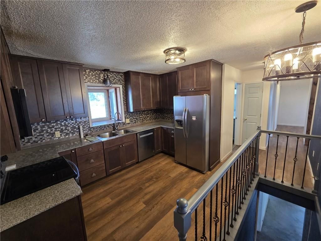 8019 NW Sale Barn Road — photo 5