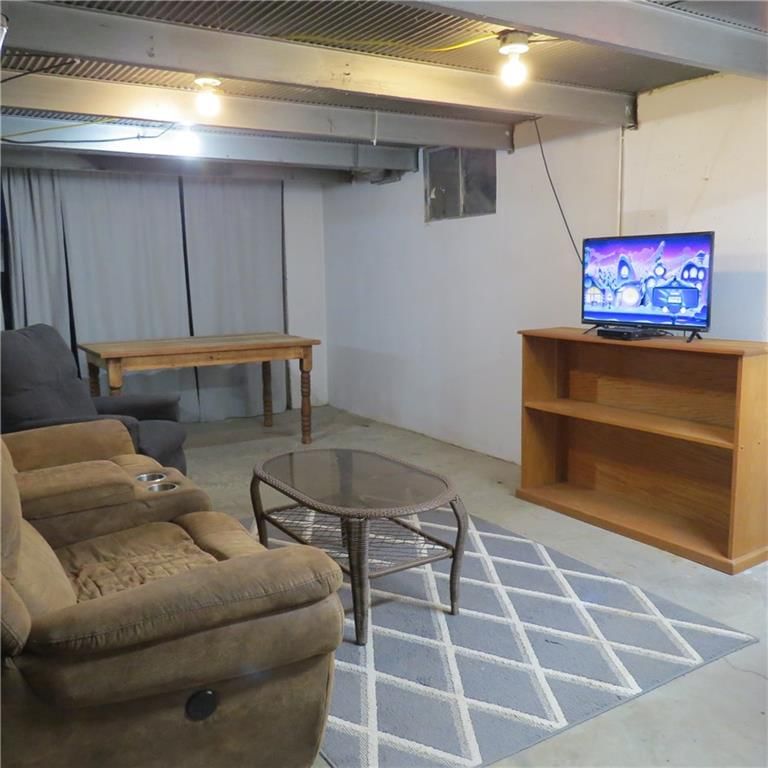 8019 NW Sale Barn Road — photo 22