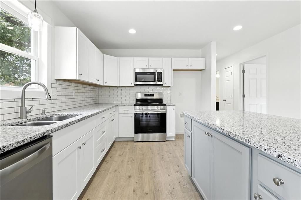 105 N Campbell Street — photo 8